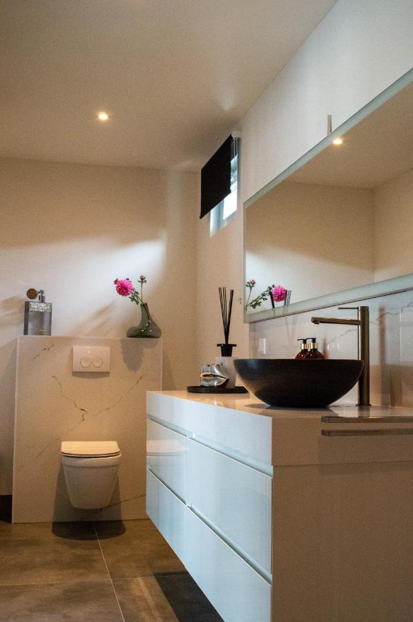 B&B Bubbles&Bites Oostvoorne Eksteriør billede